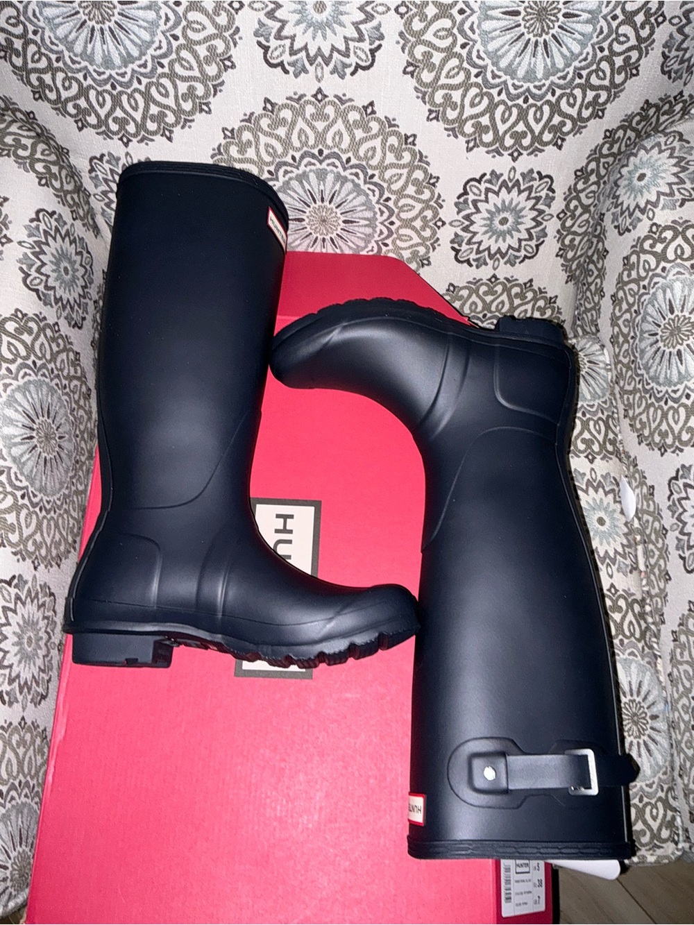 Women’s Hunter Boots Original Tall Boot in Dark Navy size 7 - New in box